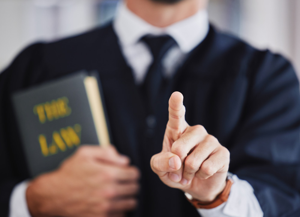 Comment choisir un avocat adapté à votre affaire ?