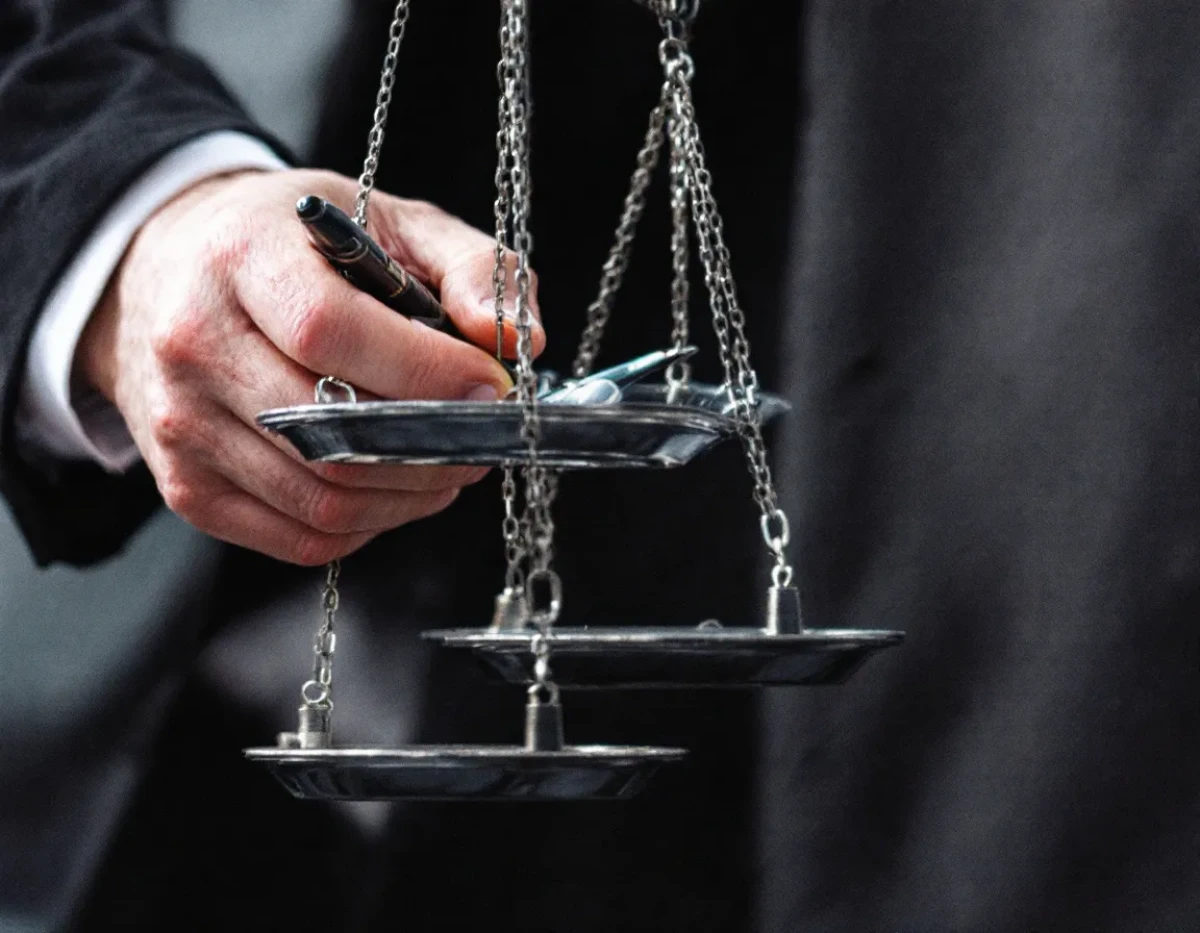 L'injonction de démolition : un recours juridique face aux ouvrages défectueux